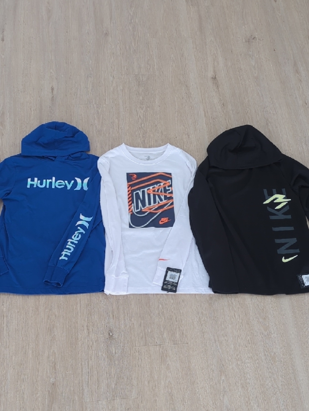 Hurley And Nike Boys Large Shirt Bundle - Picture 4 of 6